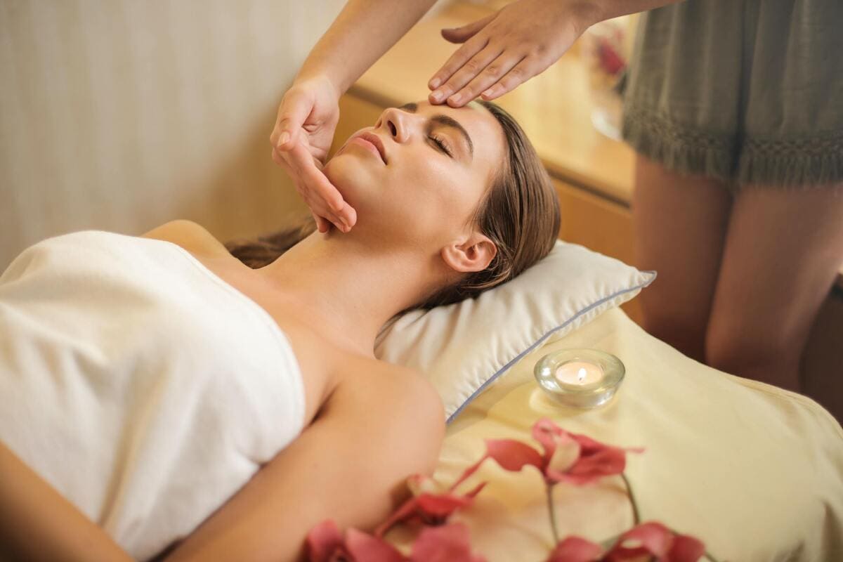 Ayurveda in Mallorca: The Art of Balancing Body and Mind in Autumn - MallorcaWellness