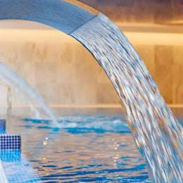 Heated indoor pool at Hipotels Gran Playa spa in Palma de Mallorca