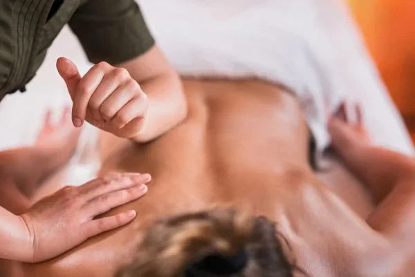 Masaje de recuperación activa: ¿para quién es y qué beneficios tiene?