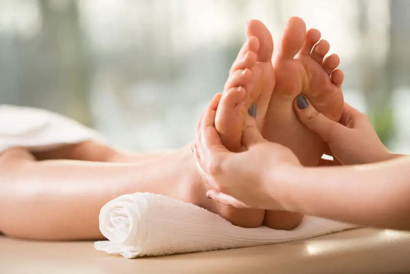 Discover the Therapeutic Benefits of Foot Reflexology - MallorcaWellness