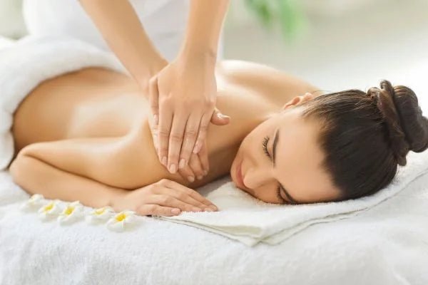 Señales de que tu cuerpo te está pidiendo un masaje (y no son las que crees) - MallorcaWellness