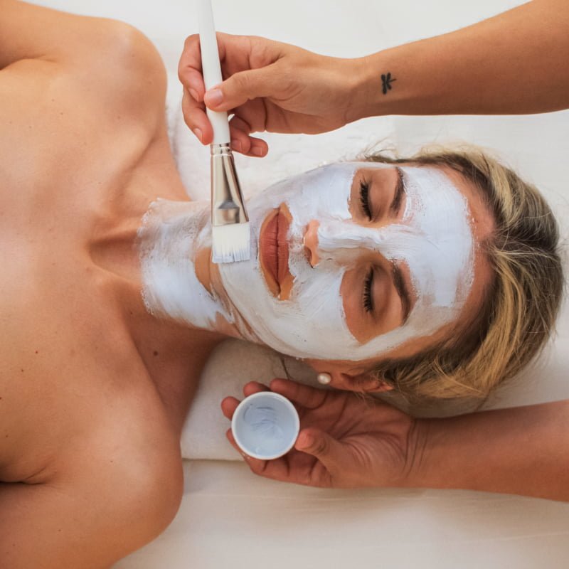 Therapeutic rejuvenating facial treatment at luxury spa in Mallorca
Day spa facial and thermal circuit experience at hotel in Mallorca
Rejuvenating facial spa day at premium wellness hotel in Mallorca