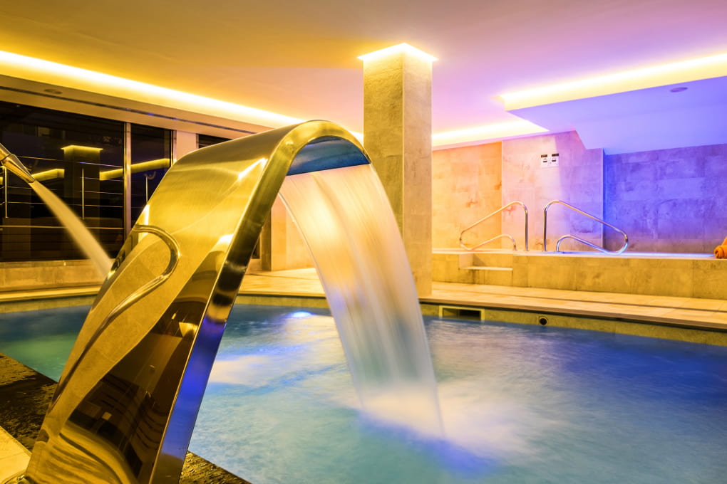Swimming pool at Spa Viva Blue in Alcudia, Mallorca – a relaxing wellness retreat.